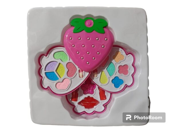 FROZEN STRAWBERRY MAKE-UP SET (3 TIER)