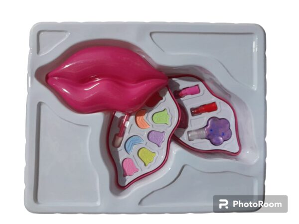 L.O.L LIP MAKE-UP SET